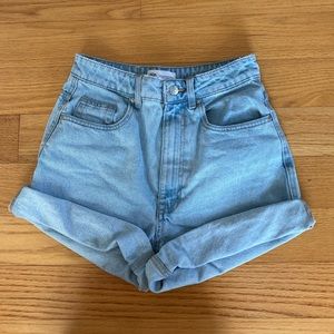Zara light washed high waisted jean shorts
